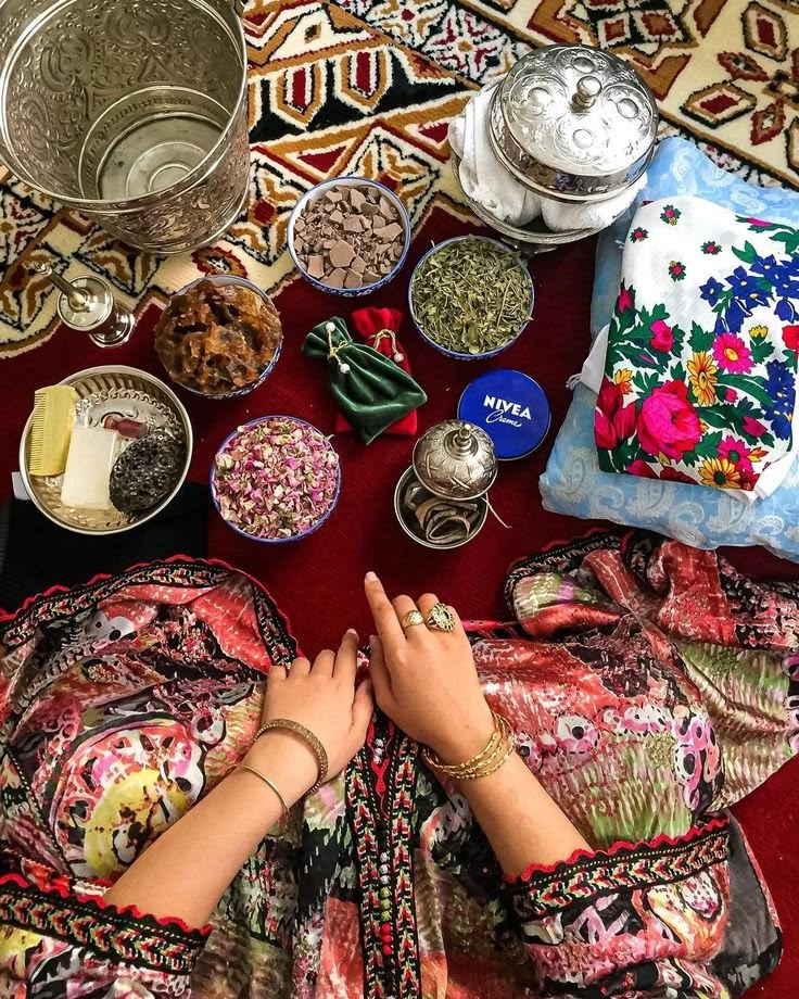 Ghassoul, henné, roses et savon beldi